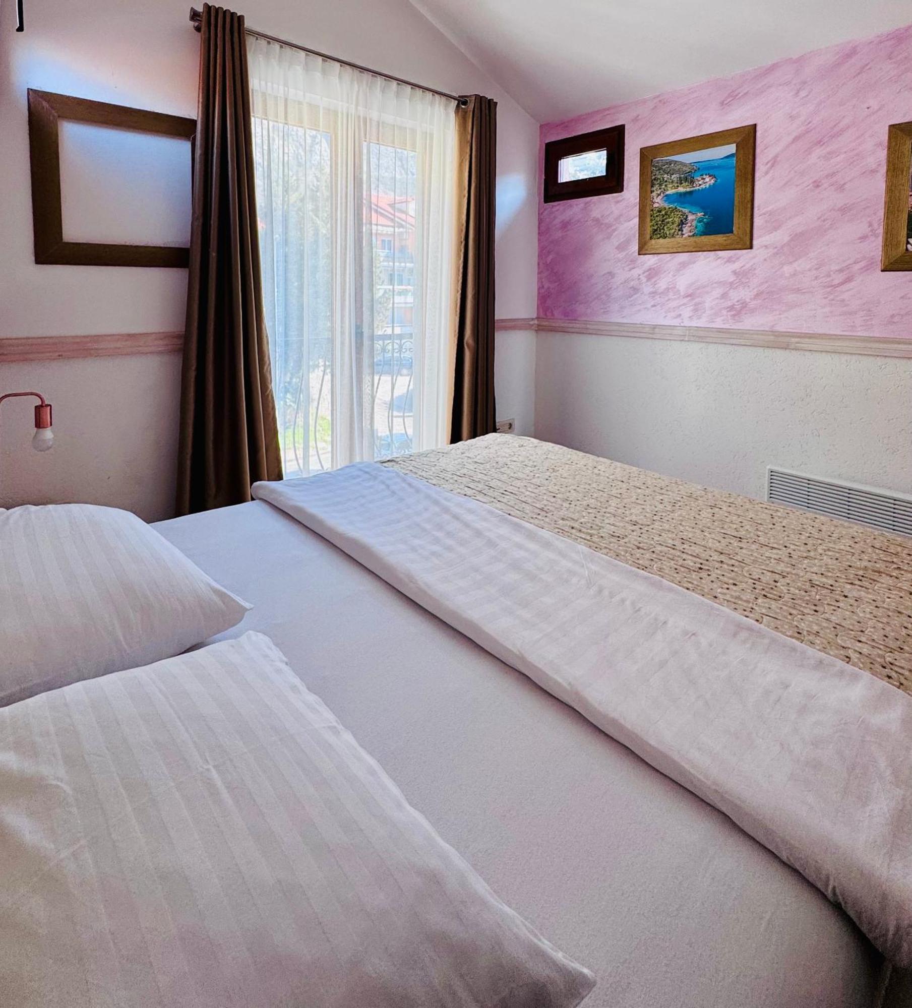 Bocche Di Cattaro Apartments Exterior photo