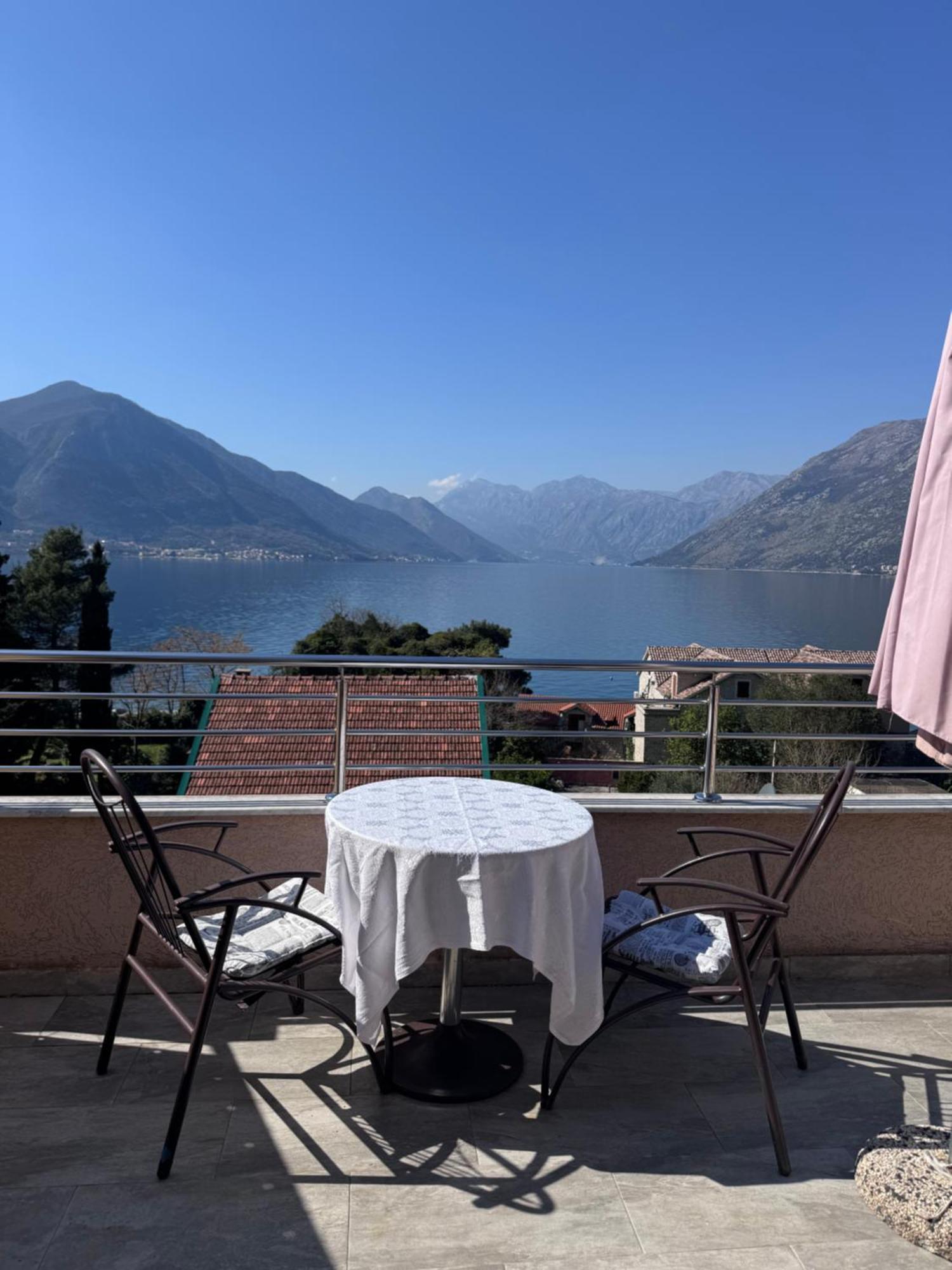Bocche Di Cattaro Apartments Exterior photo