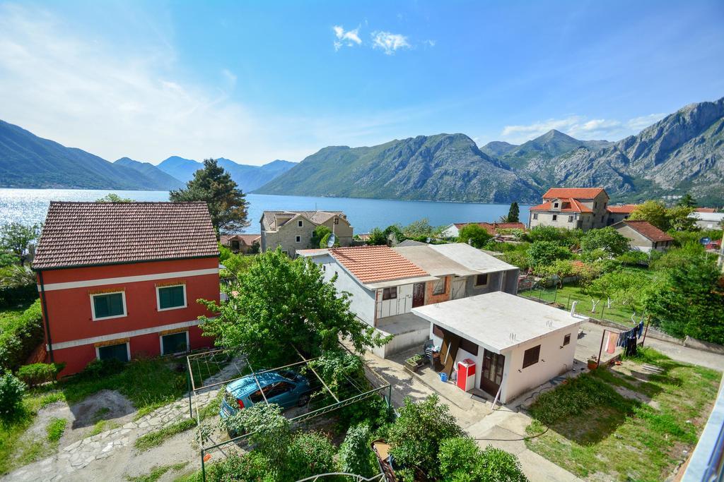 Bocche Di Cattaro Apartments Exterior photo