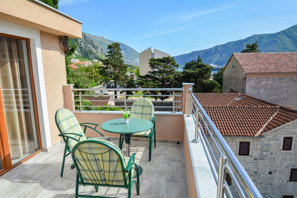 Bocche Di Cattaro Apartments Exterior photo