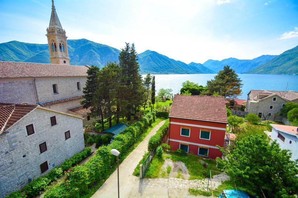 Bocche Di Cattaro Apartments Exterior photo