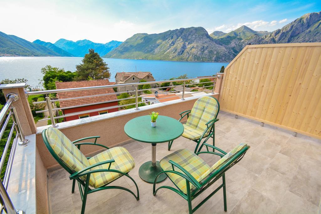 Bocche Di Cattaro Apartments Exterior photo