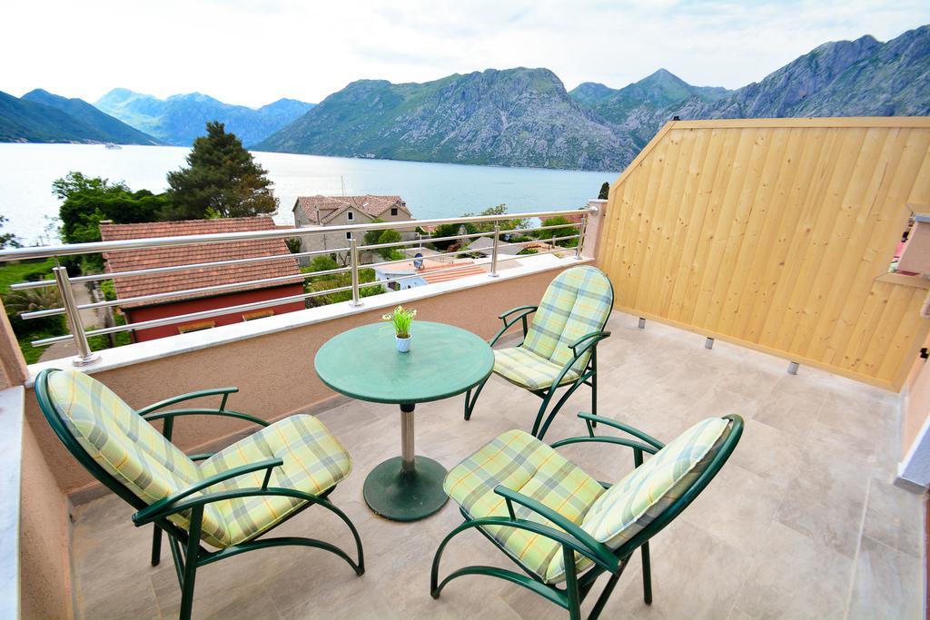 Bocche Di Cattaro Apartments Exterior photo